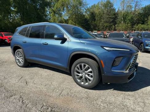 New 2026 Buick Enclave Preferred w/ Super Cruise Package image 2