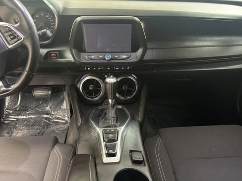 Used 2018 Chevrolet Camaro SS RWD image 17