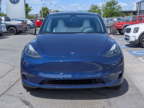 Used 2023 Tesla Model Y Long Range AWD/4WD image 11
