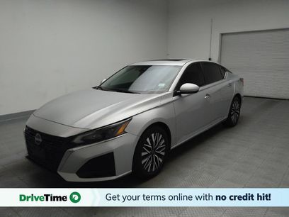 Used 2023 Nissan Altima 2.5 SV w/ SV Premium Package