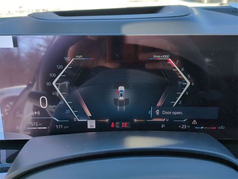 New 2026 BMW X5 xDrive40i w/ M Sport Package image 14