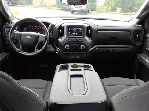 Certified 2022 Chevrolet Silverado 1500 Custom image 20
