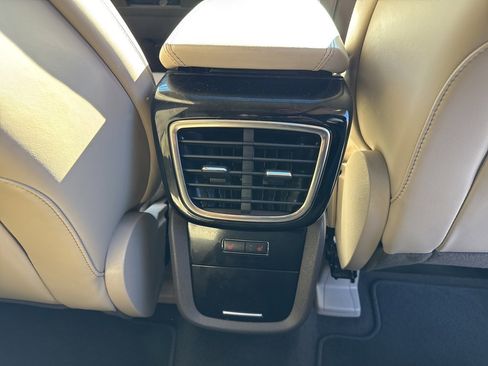 Certified 2021 Lincoln Nautilus Reserve w/ Class II Trailer Tow Package image 21