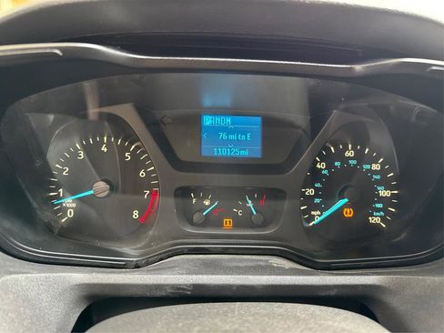 Used 2019 Ford Transit 250 148 Medium Roof RWD image 14