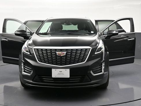 Used 2025 Cadillac XT5 Luxury FWD image 37