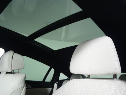 Used 2026 BMW X6 xDrive40i image 13