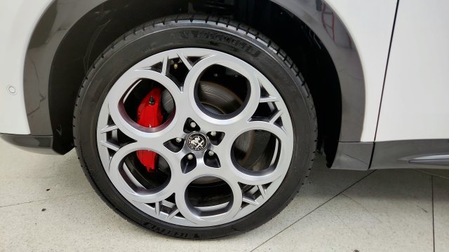 Used 2024 Alfa Romeo Tonale Veloce w/ Active Assist Package AWD/4WD image 74