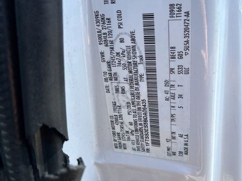 Used 2011 Ford E-350 and Econoline 350 Extended Super Duty w/ PWR Group image 19