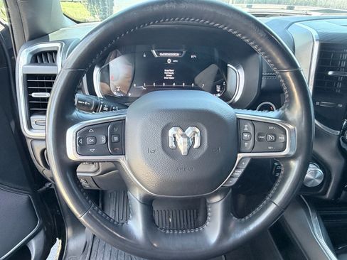 Used 2023 RAM 1500 Laramie AWD/4WD image 12