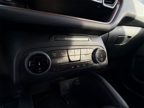 Used 2022 Ford Bronco Sport Badlands w/ Premium Package image 30