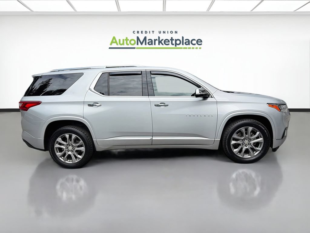 Used 2019 Chevrolet Traverse Premier AWD/4WD image 7