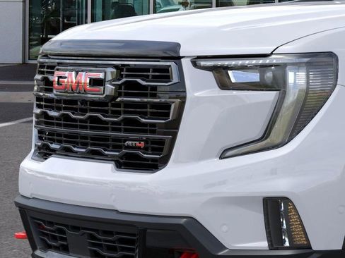 New 2026 GMC Acadia AT4 w/ Super Cruise Package image 13