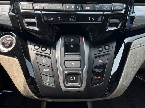Used 2023 Honda Odyssey Elite image 27