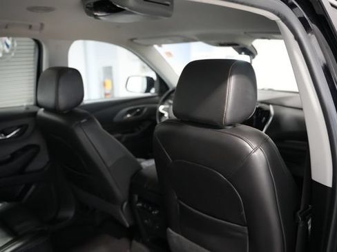 Used 2018 Chevrolet Traverse LT AWD/4WD image 22