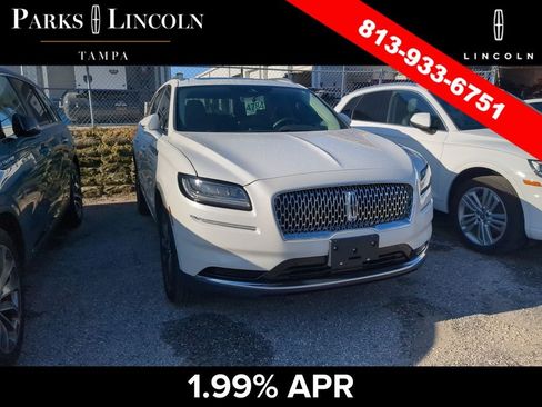 Used 2023 Lincoln Nautilus Reserve w/ Equipment Group 201A AWD/4WD image 3