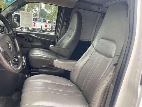 Used 2013 Chevrolet Express 1500 image 24