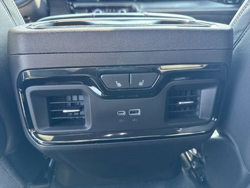 Used 2024 GMC Sierra 1500 AT4X image 17