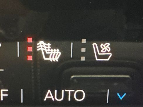 New 2026 GMC Yukon XL Elevation w/ Elevation Premium Package image 33