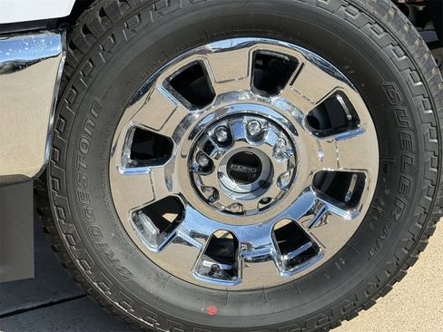 New 2026 Ford F350 Lariat w/ Chrome Package image 30