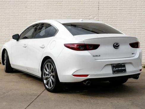 Used 2021 MAZDA MAZDA3 s image 9