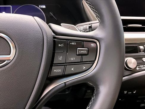 Used 2021 Lexus ES 300h w/ Premium Package image 24