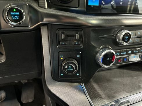 Certified 2022 Ford F150 Platinum w/ Equipment Group 701A High AWD/4WD image 22