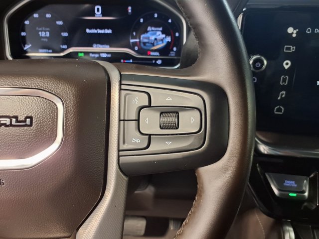 Used 2024 GMC Sierra 2500 Denali w/ Denali Reserve Package AWD/4WD image 11