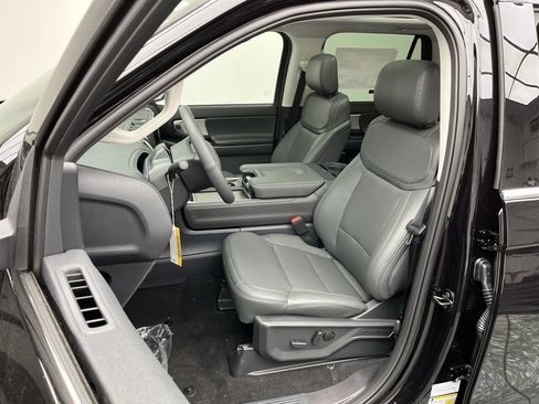 Used 2026 Ford Expedition Max Active AWD/4WD image 11