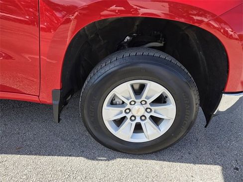 Certified 2025 Chevrolet Silverado 1500 LT image 27