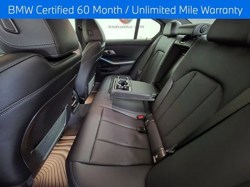 Used 2023 BMW 330i xDrive Sedan w/ Premium Package AWD/4WD image 17