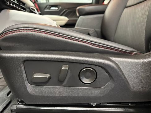 Used 2024 GMC Canyon AT4X AWD/4WD image 36