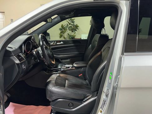 Used 2019 Mercedes-Benz GLS 450 4MATIC image 14