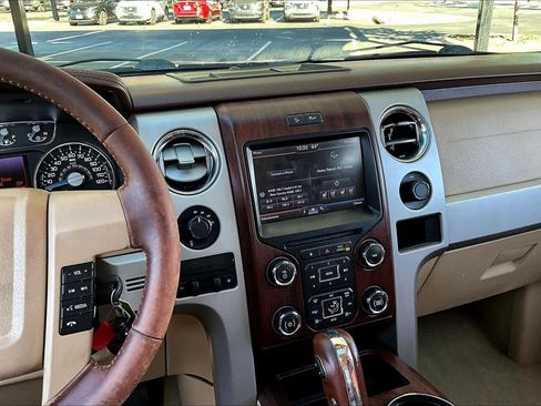 Used 2013 Ford F150 King Ranch w/ King Ranch Luxury Pkg image 6