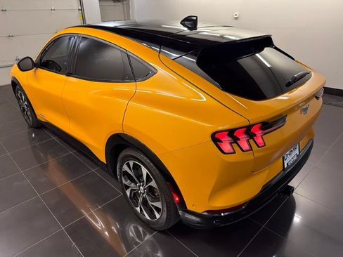 Certified 2023 Ford Mustang Mach-E Premium AWD/4WD image 4