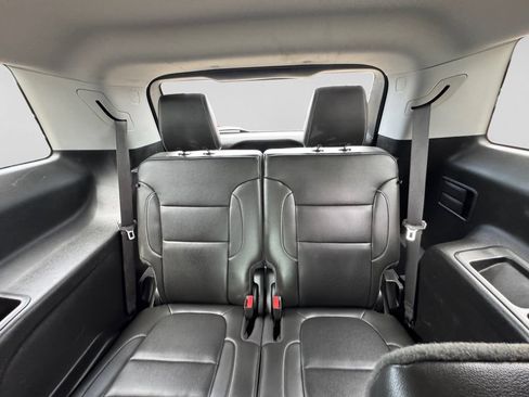 Used 2023 GMC Acadia SLT w/ Trailering Package AWD/4WD image 21
