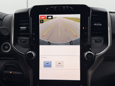 Used 2023 RAM 3500 Laramie image 9