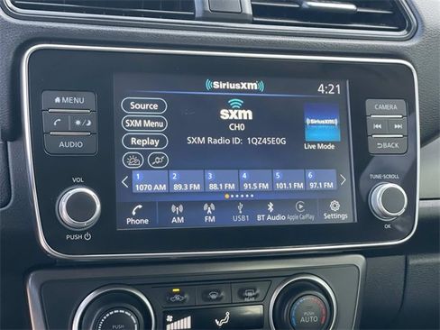 Used 2022 Nissan Leaf S image 11