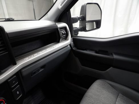 Used 2023 Ford F350 XL w/ 360-Degree Camera Package AWD/4WD image 30