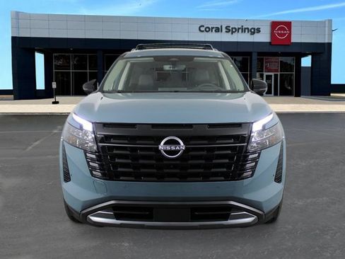 New 2026 Nissan Pathfinder Platinum w/ Cargo Package FWD image 8