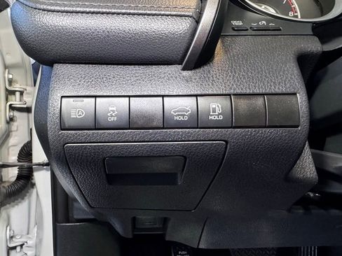 Used 2023 Toyota Camry LE image 22