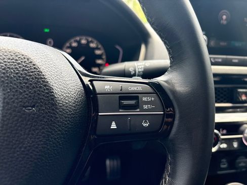 Used 2024 Honda Civic Sport image 9
