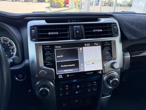 Used 2023 Toyota 4Runner Limited AWD/4WD image 18