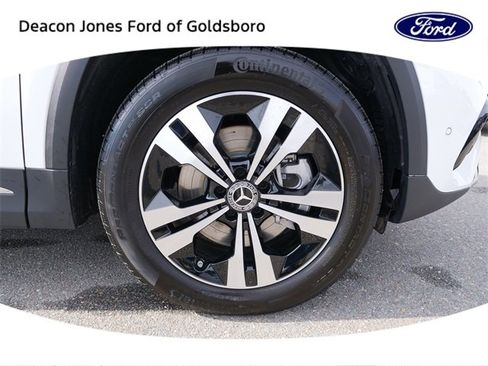 Used 2025 Mercedes-Benz GLA 250 image 10