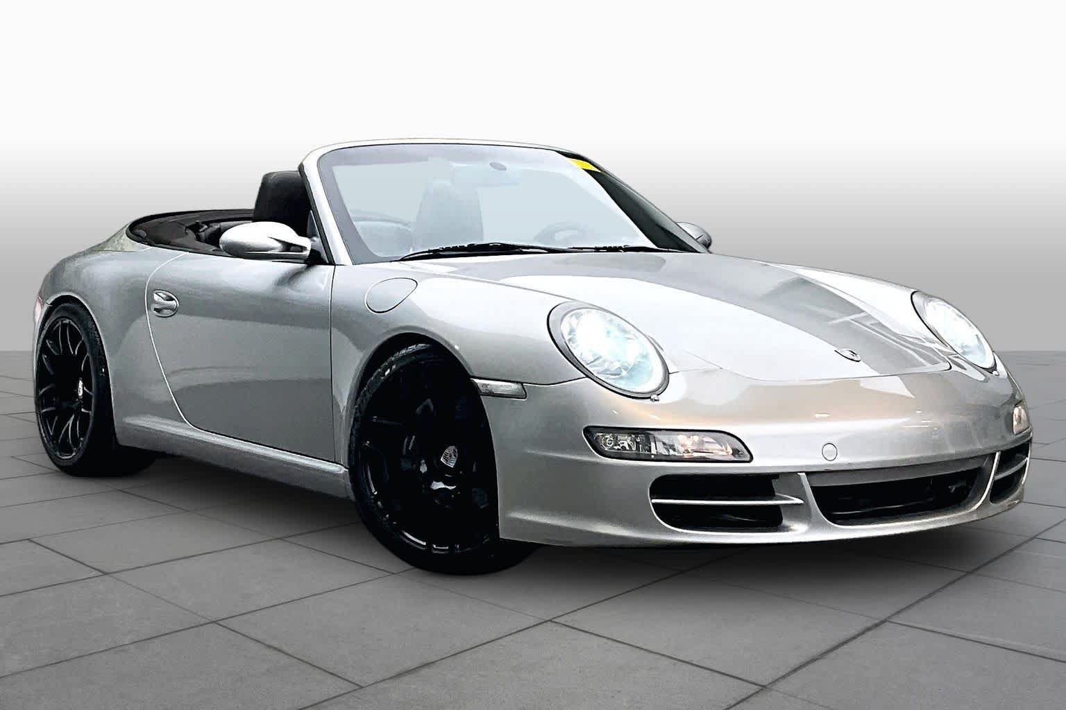 Used 2006 Porsche 911 Carrera RWD image 2