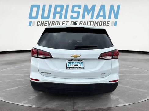 Used 2024 Chevrolet Equinox LS w/ LS Convenience Package AWD/4WD image 5