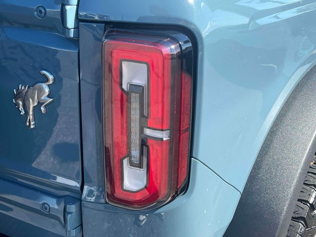 Used 2023 Ford Bronco Badlands AWD/4WD image 10
