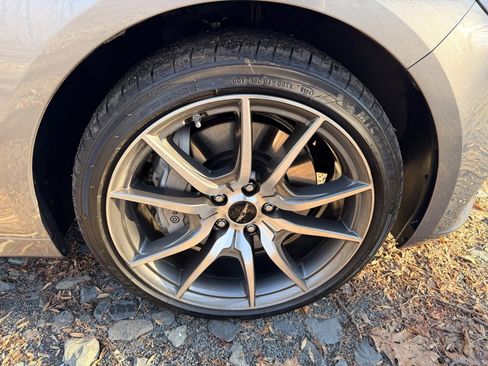 Used 2026 Genesis G70 2.5T image 8