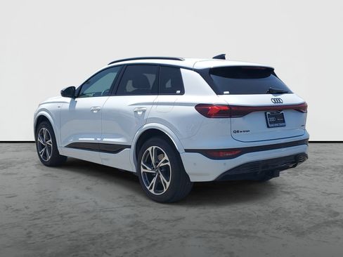 New 2027 Audi Q6 e-tron Premium Plus AWD/4WD image 3