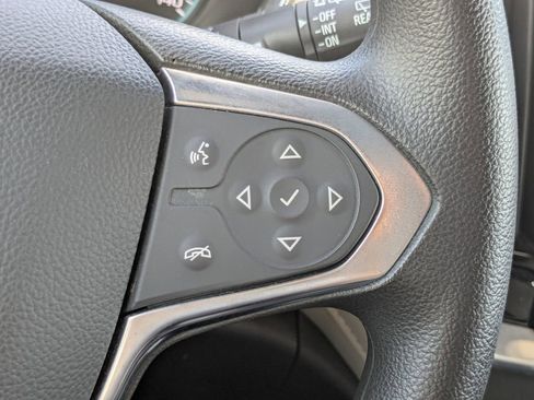 Used 2022 Chevrolet Traverse LS w/ Midnight/Sport Edition image 27