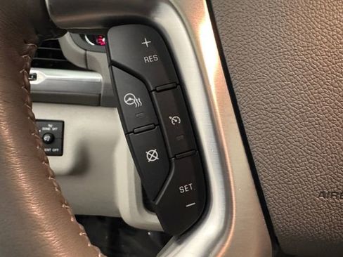 Used 2017 GMC Acadia Limited SLT image 7